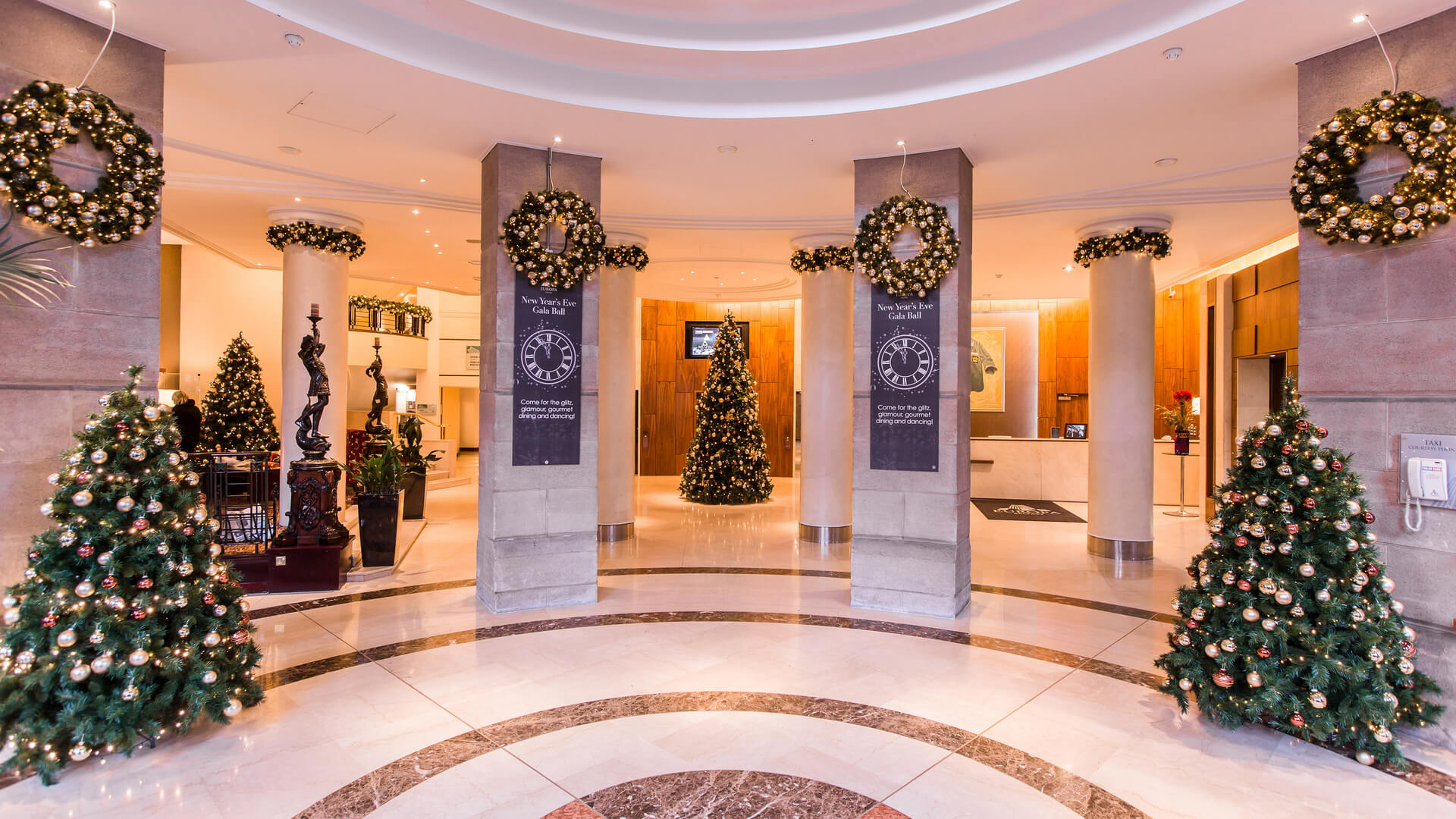 Christmas Dining & Christmas Lunch Belfast Europa Hotel Belfast
